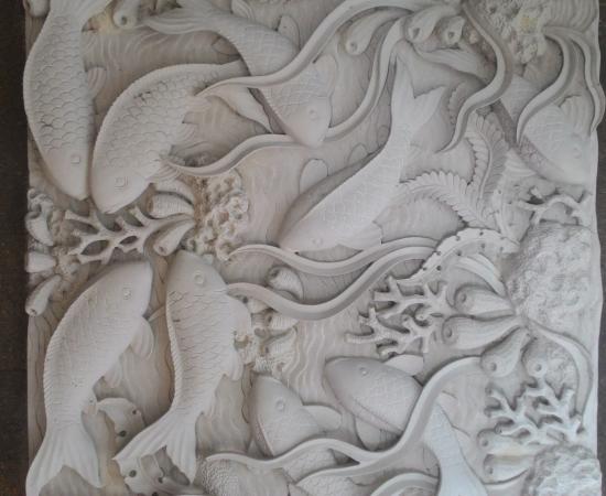 Relief Dinding Batu Alam Motif Ikan