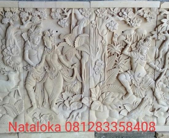 Relief Batu Ukir Motif Mahabharata